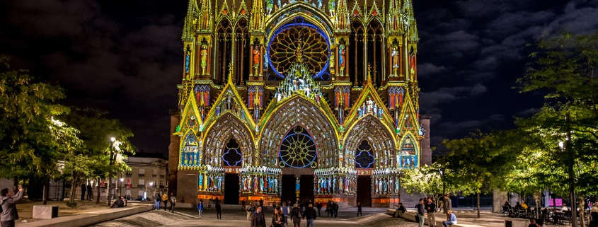 Cathedrale-reims-reve-des-couleurs Cathédrale reims illuminée de nuits rue des vignerons