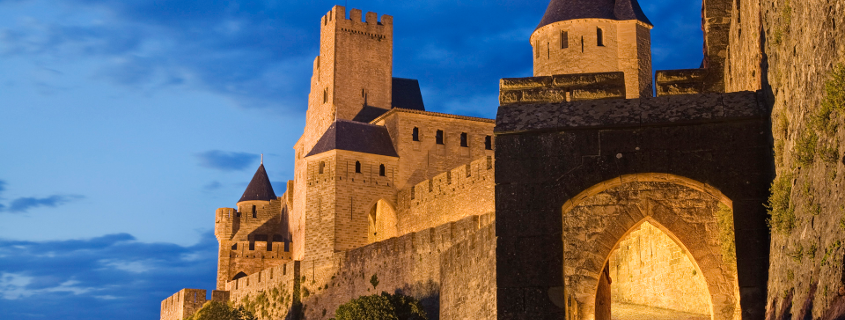 Porte d'Aude Carcassonne Cité médiévale de nuit carcassonne