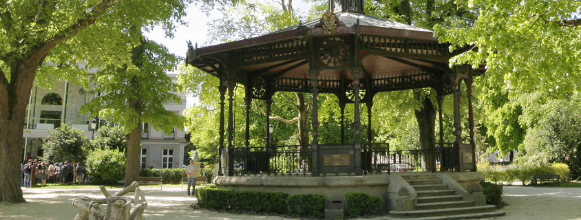 Kiosque a musique Kiosque a musique Troyes, Kiosque à musique parc du rocher