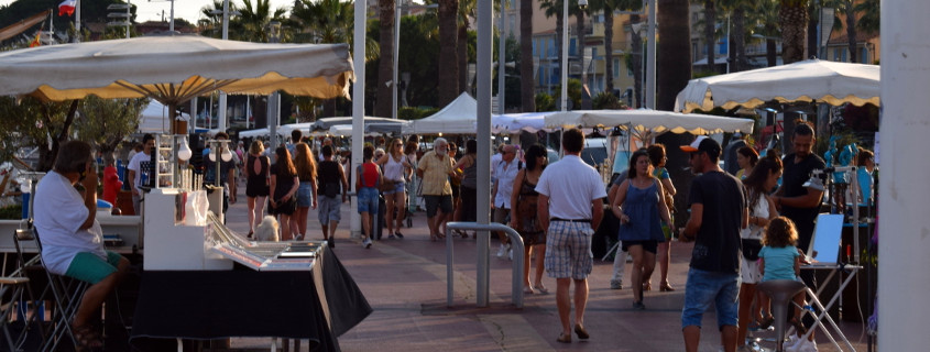 Marché de nocturne de Bandol