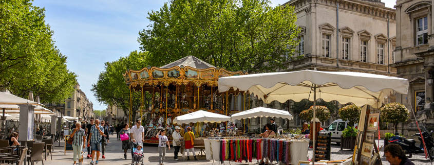 Place de l'Horloge Avignon Place de l'Horloge Avignon, historical center avignon