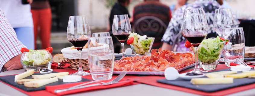 Wine-and-cheese-pairing-ambe-tour-pourret Wine and cheese pairing Saint Emilion, lunch Saint Emilion