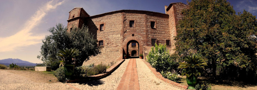 Château de Corneilla, Jonquères d'Oriola Vignobles Corneilla Del Vercol Château de Corneilla, Château de Corneilla Jonquères d'Oriola Vignobles Corneilla Del Vercol, visite domaines perpignan, visite domaines corneilla del vercol, dégustation vins perpignan, dégustation vins corneilla del vercol, dégustation vin château corneilla