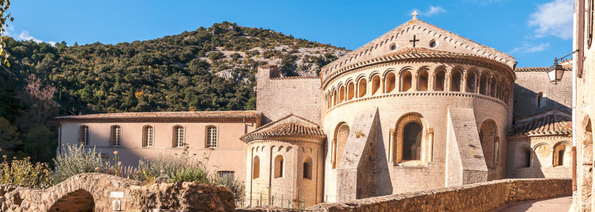 Abbaye de Gellone, Saint-Guilhem-le-Désert Saint-Guilhem-le-Désert, visiter Saint-Guilhem-le-Désert , Abbaye de Gellone, Abbaye de Gellone Saint-Guilhem-le-Désert , plus beaux villages de france